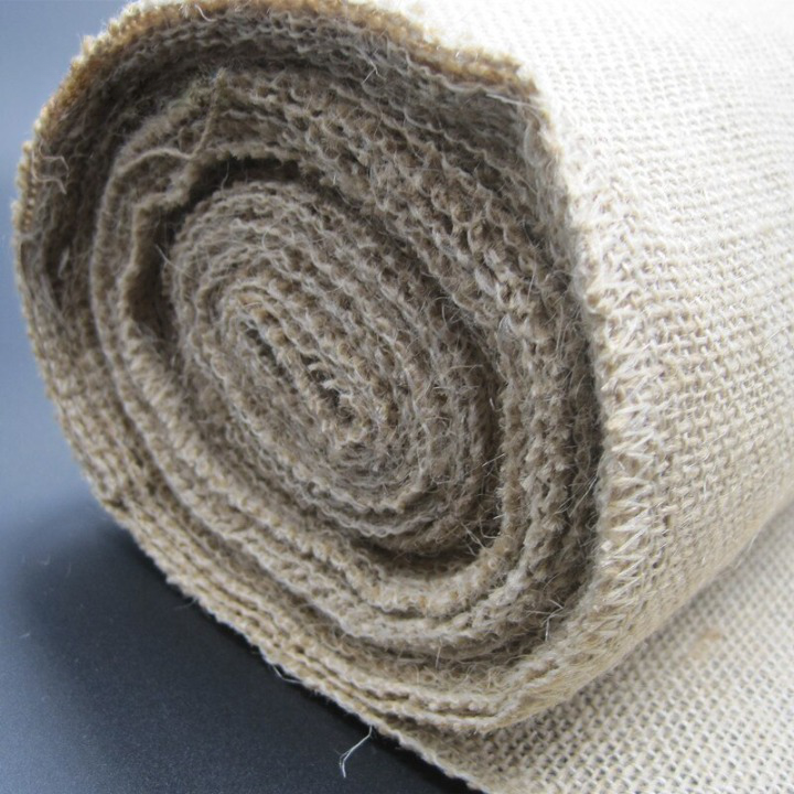 The Natural Decorations of Burlap Fabric